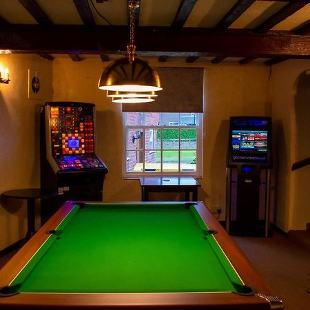 The Lion Hotel Llansantffraid-ym-Mechain Extérieur photo